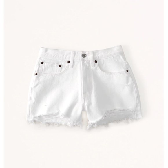 Abercrombie & Fitch Curve Love Mid Rise Boyfriend Shorts - Picture 2 of 6